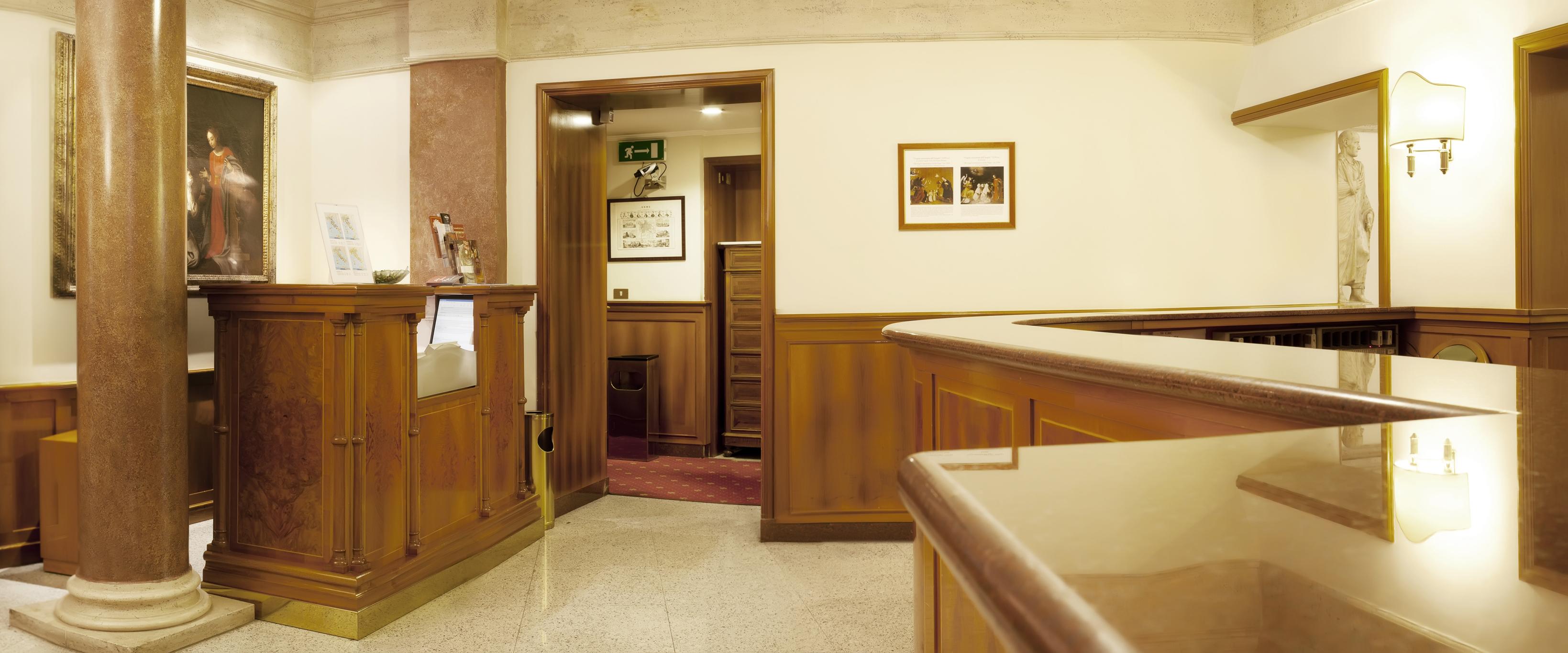 Hotel Albergo Santa Chiara Рим Экстерьер фото